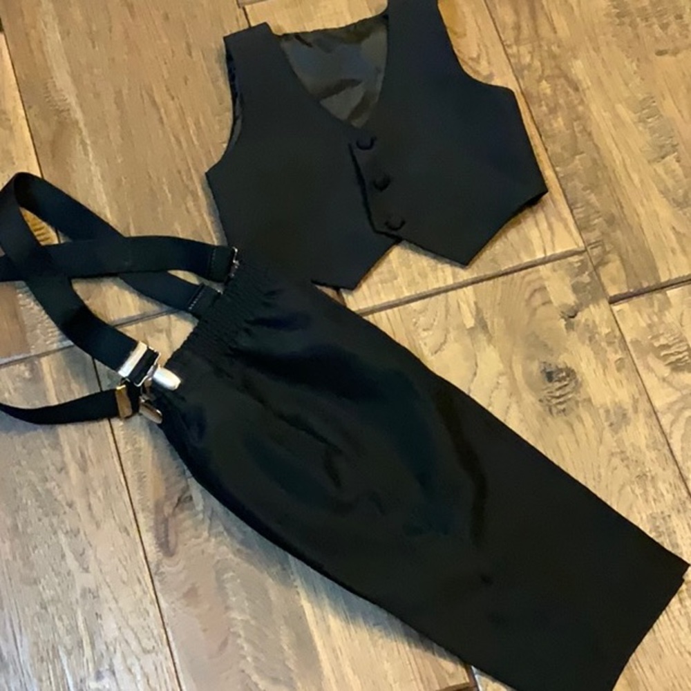 Three piece vest and pants set